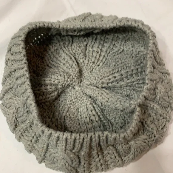 Joe Boxer Light Gray Knit Beanie - Picture 5 of 6
